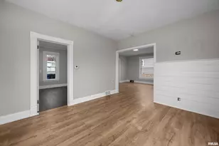 405 Bluff St, Albany, IL 61230 - Photo 12