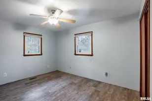 395 N Hankins Rd, Harrisburg, IL 62946 - Photo 14