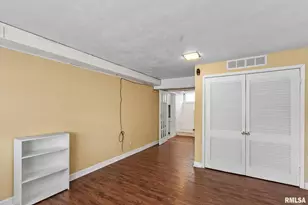 2552 37th Ave, Rock Island, IL 61201 - Photo 20