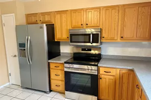 3721 35th St, Moline, IL 61265 - Photo 6