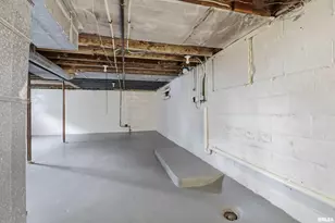 1839 7th St, Rock Island, IL 61201 - Photo 28