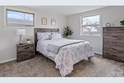 1520 Parklane Dr Drive, Bettendorf, IA 52722 - Photo 20