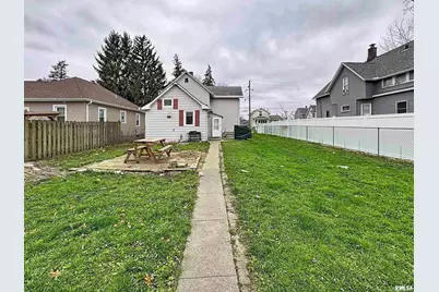 2320 18th Street A, Moline, IL 61265 - Photo 16