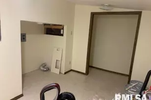 1109 N Park Ave, Herrin, IL 62948 - Photo 6