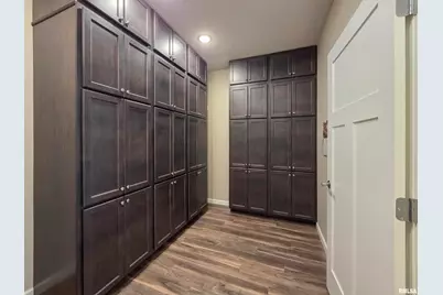 2592 Middle Road #313, Bettendorf, IA 52722 - Photo 26