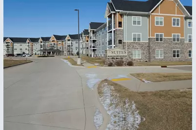 2592 Middle Road #313, Bettendorf, IA 52722 - Photo 50