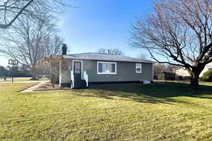 102 Amber Ln, Geneseo, IL 61254 - Photo 58