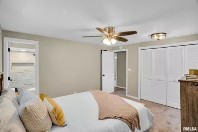 3044 Jersey Ridge Rd Road, Davenport, IA 52807 - Photo 16