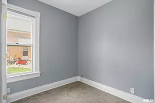1416 17th Ave, Moline, IL 61265 - Photo 10