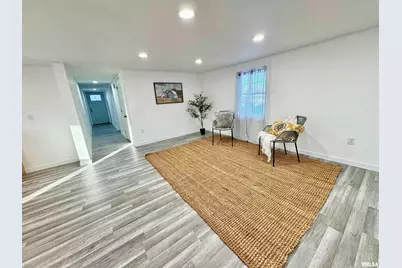 106 E Beeson Street, Joy, IL 61260 - Photo 8