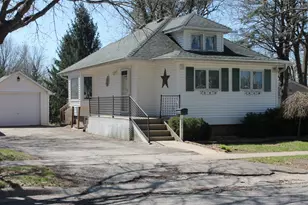 321 W South St, Cambridge, IL 61238 - Photo 2