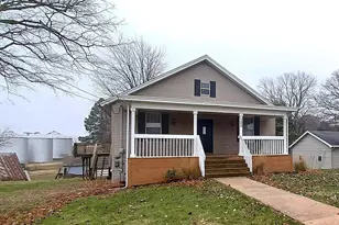 125 A St, Buda, IL 61314 - Photo 2
