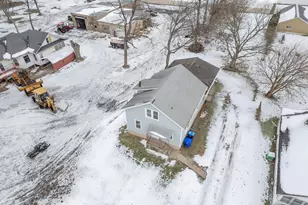 436 Hollis St, Kewanee, IL 62443 - Photo 24