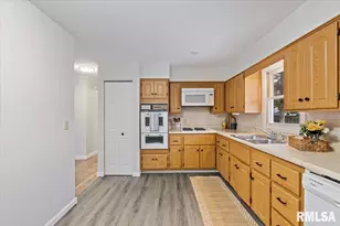 1005 5th Street A, Hampton, IL 61256 - Photo 12