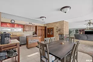 3309 33rd Ave, Rock Island, IL 61201 - Photo 14