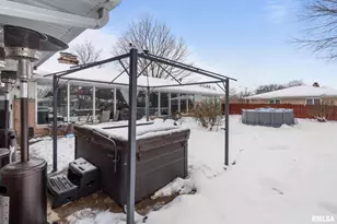 3309 33rd Ave, Rock Island, IL 61201 - Photo 38