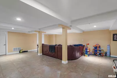 3309 33rd Avenue, Rock Island, IL 61201 - Photo 30