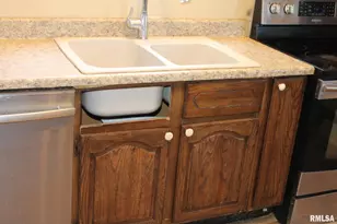 410 E North St, Cambridge, IL 61238 - Photo 18