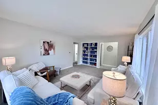 1830 28th St, Rock Island, IL 61201 - Photo 4