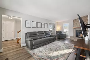 53 W Rose Ct, Geneseo, IL 61254 - Photo 6