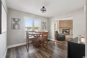 53 W Rose Ct, Geneseo, IL 61254 - Photo 4