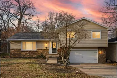 610 Forest Rd Road, East Moline, IL 61244 - Photo 1