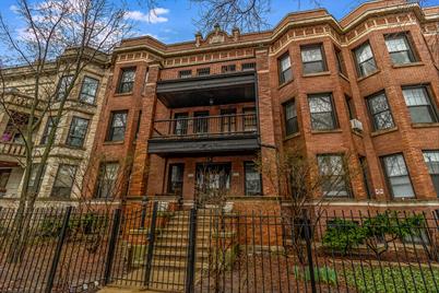6930 N Sheridan Road #1, Chicago, IL 60626 - Photo 1