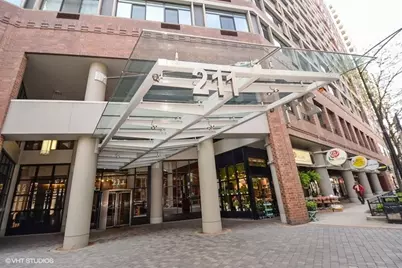 211 E Ohio Street #719, Chicago, IL 60611 - Photo 1