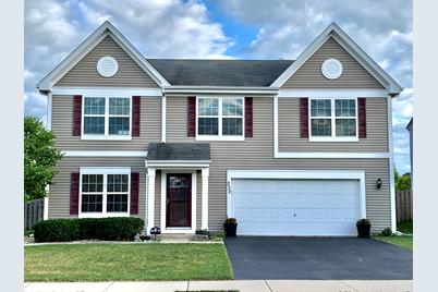 232 W Meadow Drive - Photo 1