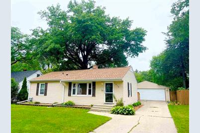 1919 Midway Drive - Photo 1
