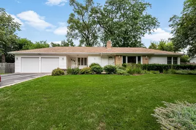 65 S East River Road, Des Plaines, IL 60016 - Photo 1
