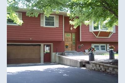 1513 Evergreen Street - Photo 1