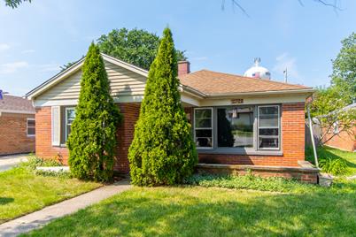 11712 S Troy Drive - Photo 1