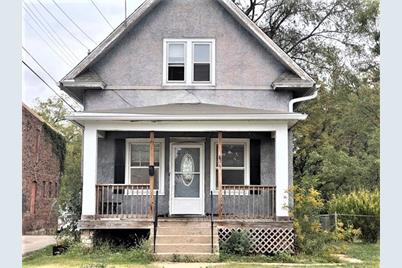 824 Bucklin Street - Photo 1