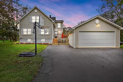 34W432 Courier Avenue, Saint Charles, IL 60174 - Photo 1