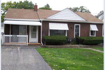 3708 Maple Avenue - Photo 1