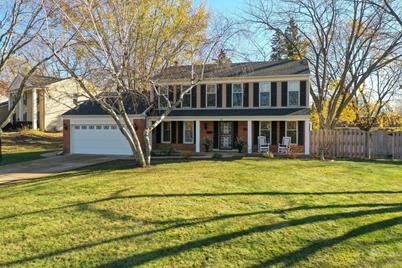 75 E Granville Avenue - Photo 1