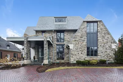 634 W Hickory Street, Hinsdale, IL 60521 - Photo 1