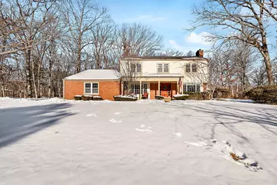 22 Dukes Lane, Lincolnshire, IL 60069 - Photo 1