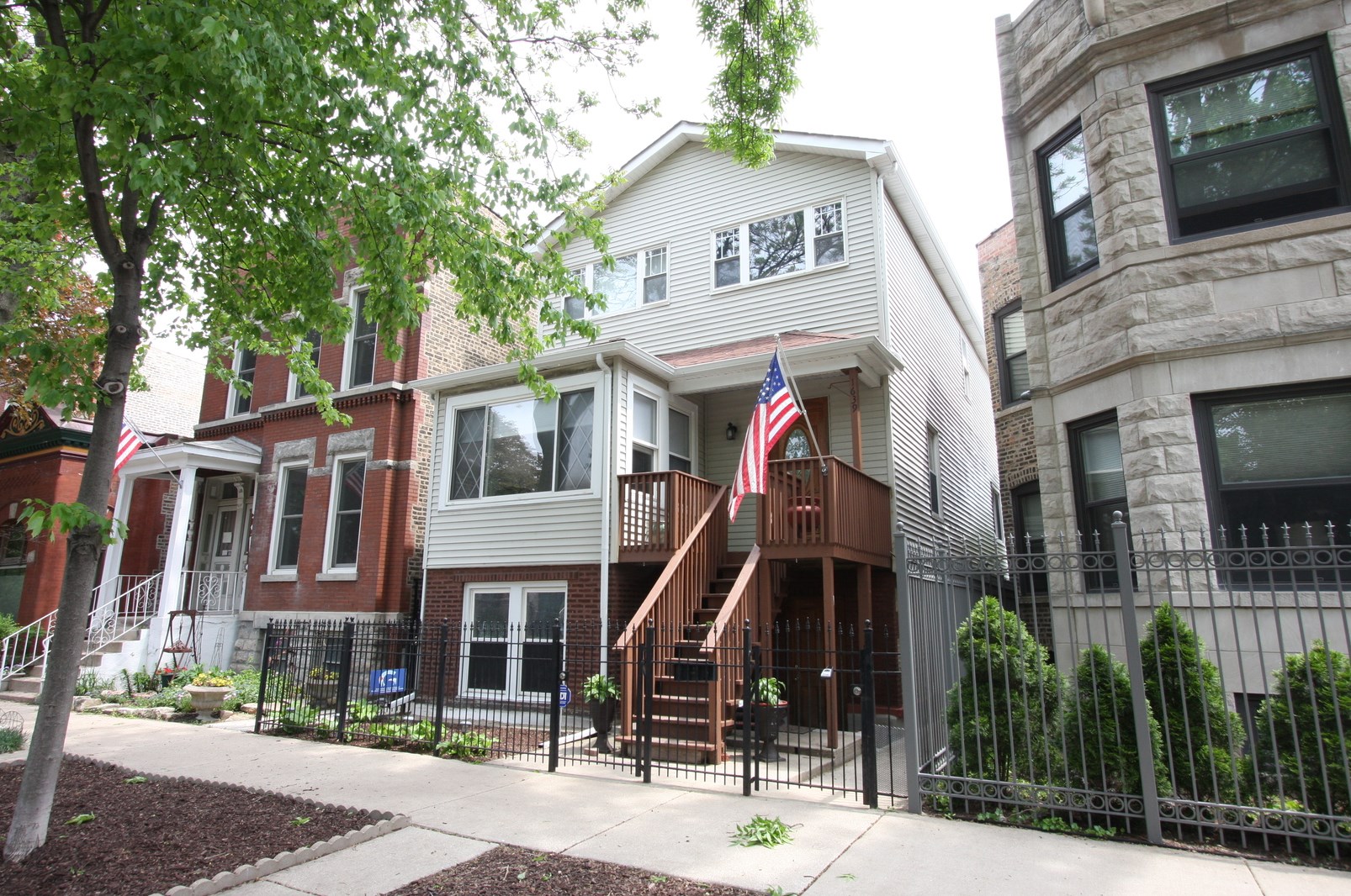 1639 N Bell Ave, Chicago, IL 60647 - MLS 11412645 - Coldwell Banker