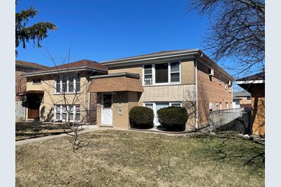 5738 W 79th St, Burbank, IL 60459 - MLS 11487416 - Coldwell Banker