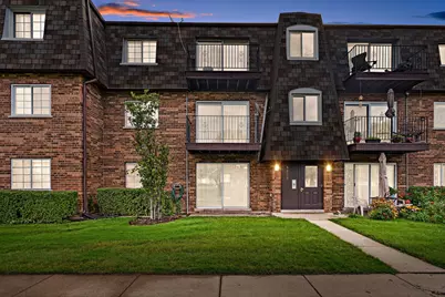 9359 Bay Colony Drive #1N, Des Plaines, IL 60016 - Photo 1