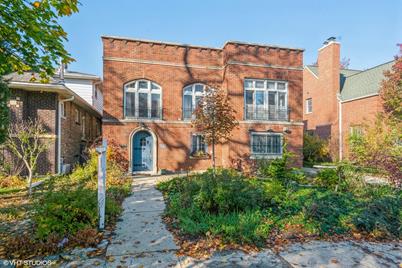 7340 N Oakley Ave, Chicago, IL 60645 - MLS 11658975 - Coldwell Banker