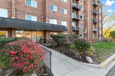 4721 Saint Joseph Creek Road #1G, Lisle, IL 60532 - Photo 1