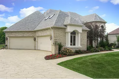 707 Lusted Lane, Batavia, IL 60510 - Photo 1