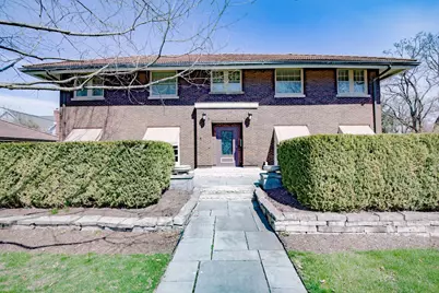 700 N La Grange Road, La Grange Park, IL 60526 - Photo 1