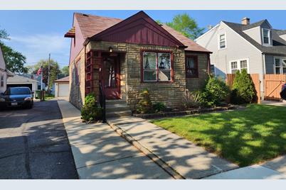 2712 W 89th Place - Photo 1