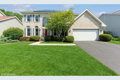 383 Cambridge Drive, Grayslake, IL 60030 - Photo 1