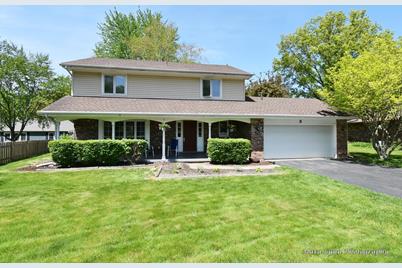 3 Cedar Gate Circle, Sugar Grove, IL 60554 - Photo 1