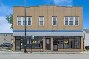 4121 W Montrose Ave, Chicago, IL 60641 - Photo 1